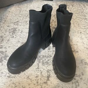 Dolce Vita black boots